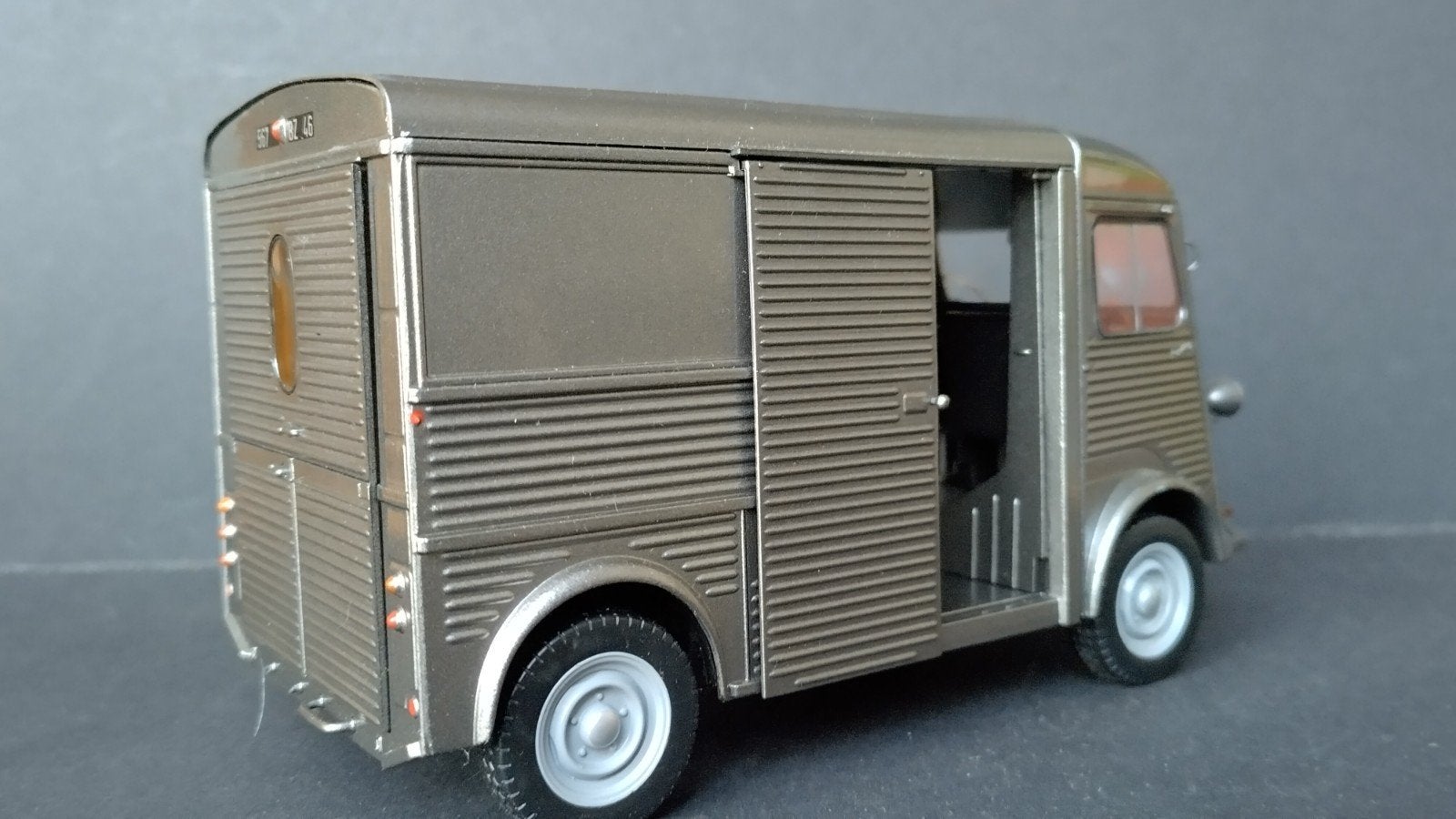 Citroen H 1:24 Atlas Collections Pol, Hobby en Vrije tijd, Modelauto's | 1:24, Overige merken, Auto, Verzenden, M