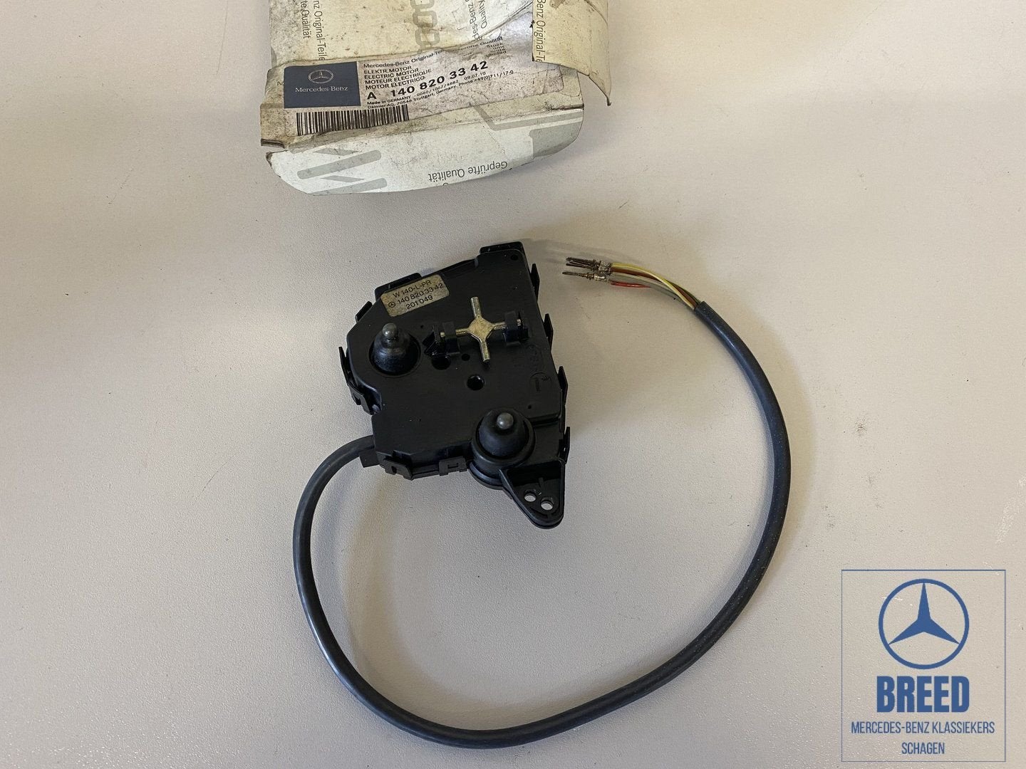 NOS stelmotor spiegel links voor Mercedes-Benz W140, -, Nieuw, Ophalen of Verzenden, -