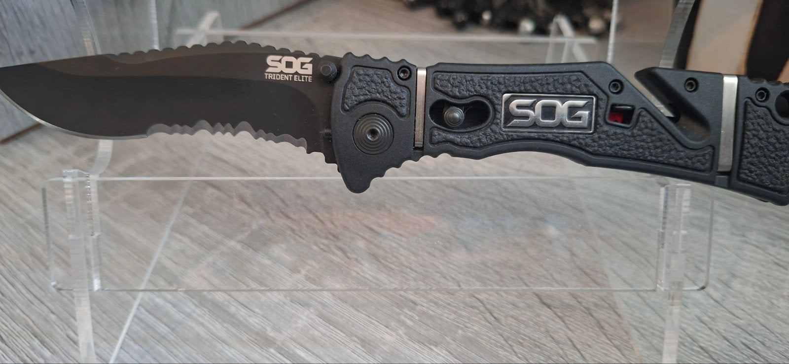 SOG trident elite, Ophalen of Verzenden