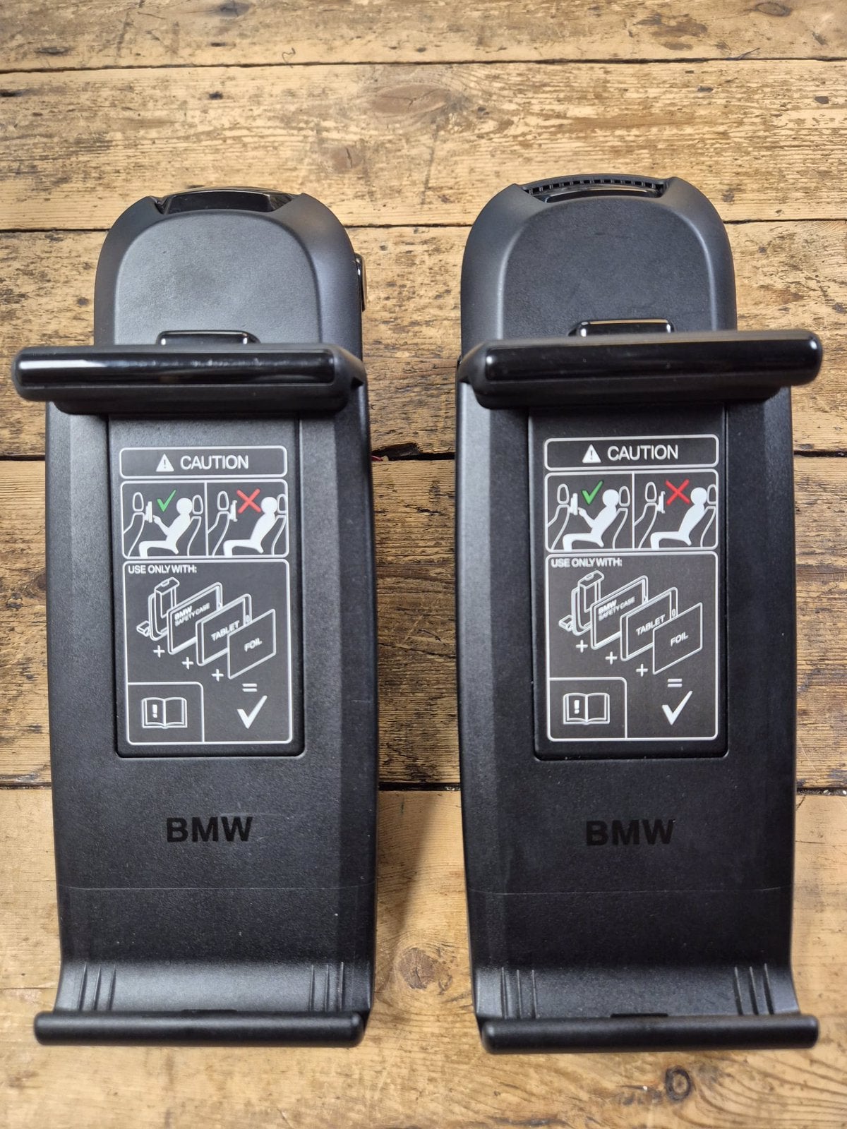Universele tablethouder van BMW travel en comfort €25,- p.s., Ophalen of Verzenden, Gebruikt, BMW