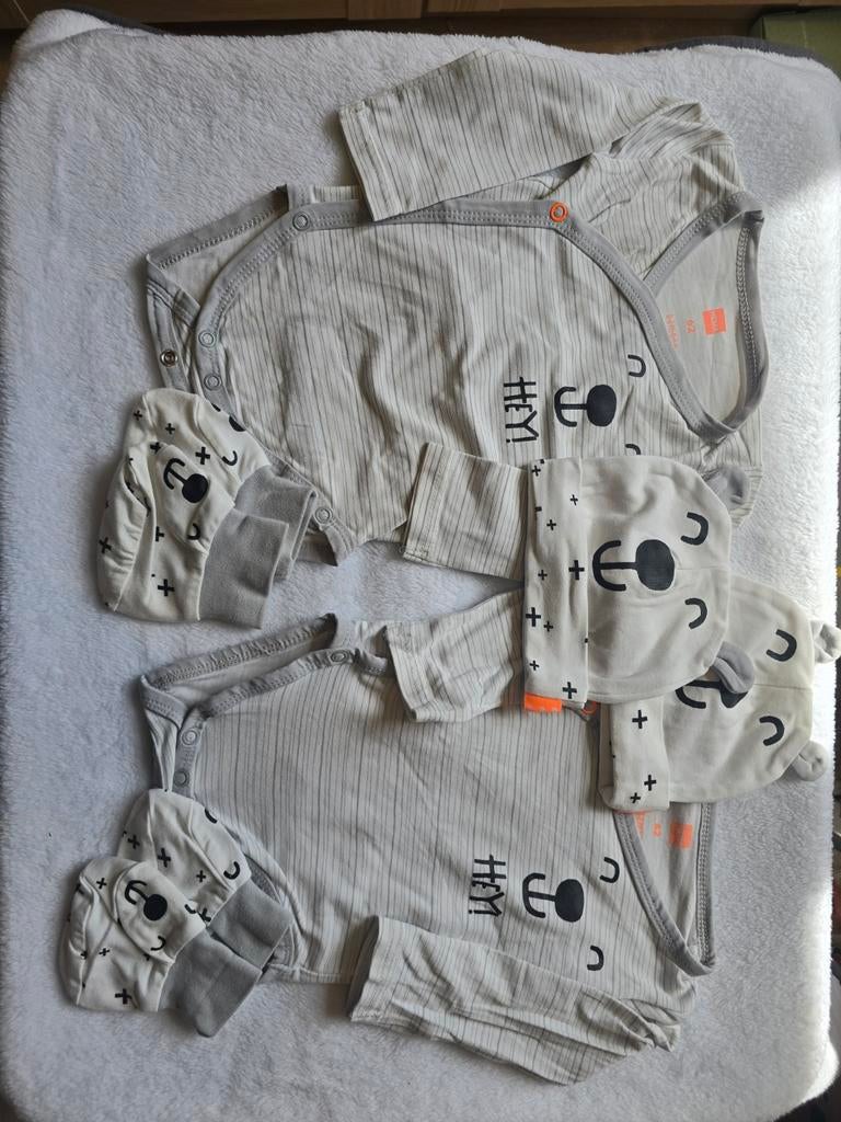 set rompertjes met beertjesprint, maat 62, Nacht- of Onderkleding, Gebruikt, Jongetje of Meisje, Ophalen of Verzenden