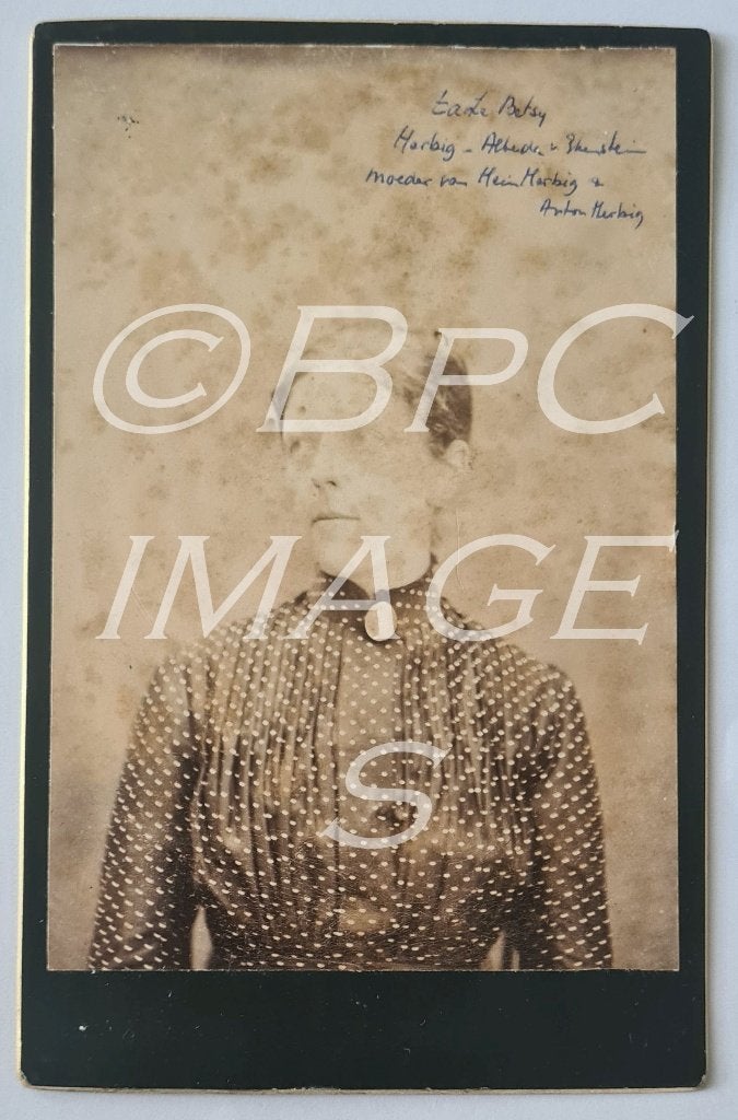 Kabinetfoto jonkvrouwe Betsy Herbig-Alberda van Ekenstein, Verzenden, Voor 1940, Gebruikt, Foto