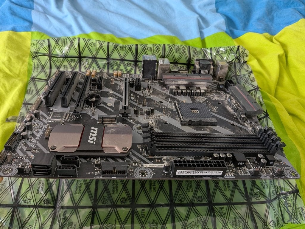 MSI B350 Tomahawk AM4, Computers en Software, Gebruikt, DDR4, Ophalen of Verzenden, Socket AM4