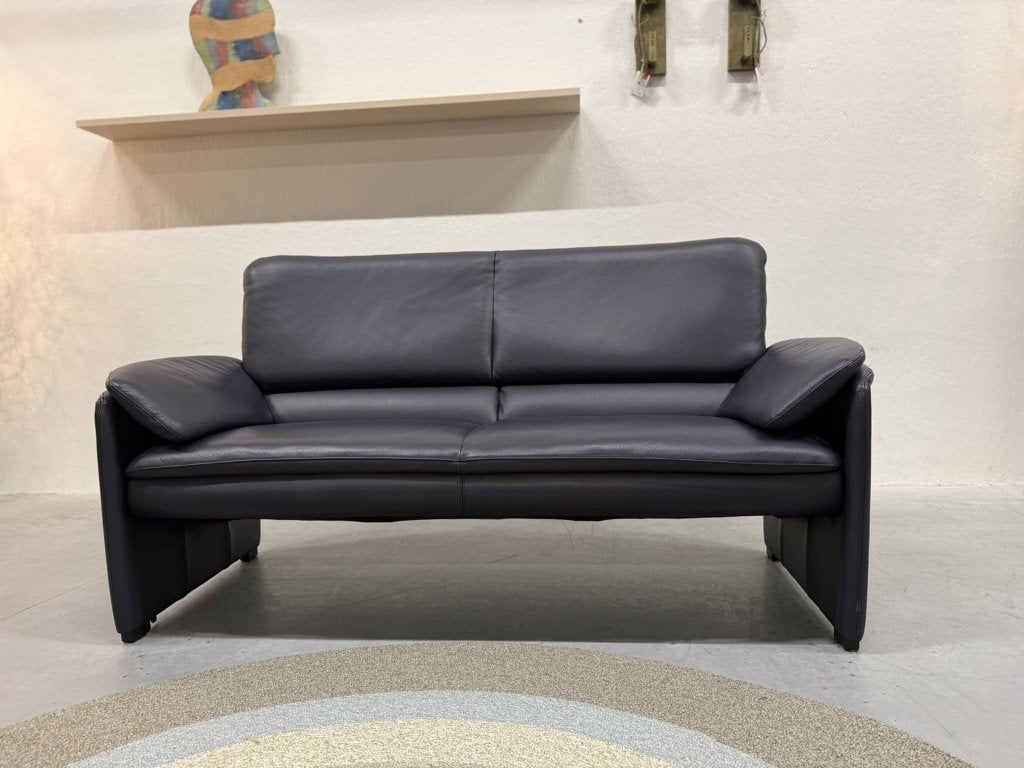 als nieuw Leolux Evidence Catalpa 2,5 zits bank blauw leer, Leolux, Info@leolux.nl, 150 tot 200 cm, Tweepersoons