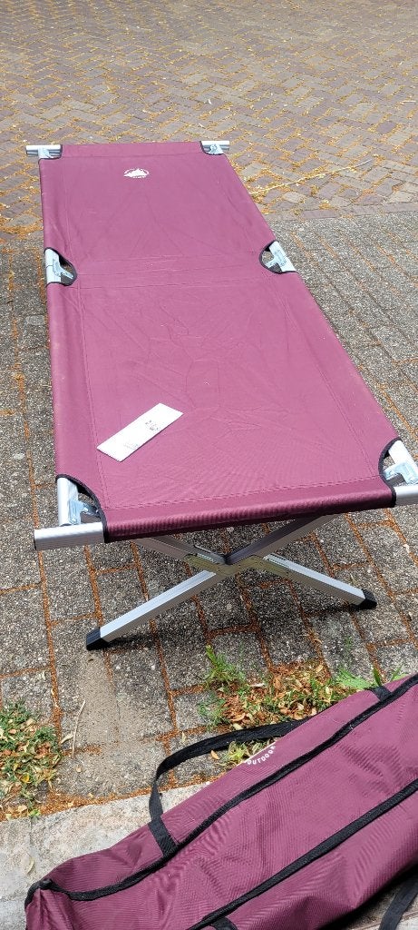 Aluminium veldbed stretcher camping bed, Ophalen of Verzenden, Zo goed als nieuw