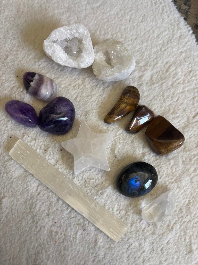 Diverse Kristallen Collectie: Amethist, Tijgeroog, Seleniet, Sieraden, Tassen en Uiterlijk, Edelstenen, Ophalen, Zo goed als nieuw