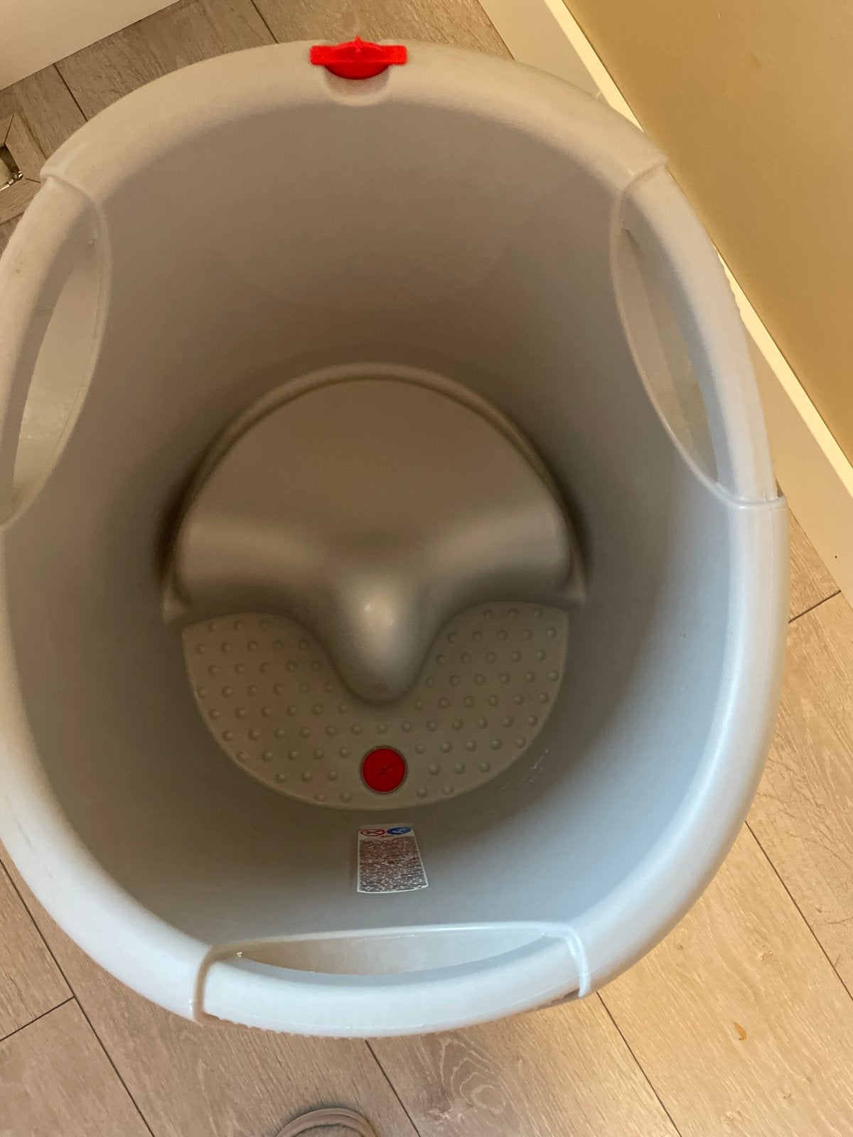 OKbaby Opla Douchezitje Ecru - Babybadje, Kinderen en Baby's, Gebruikt, Badje, Standaard, Ophalen