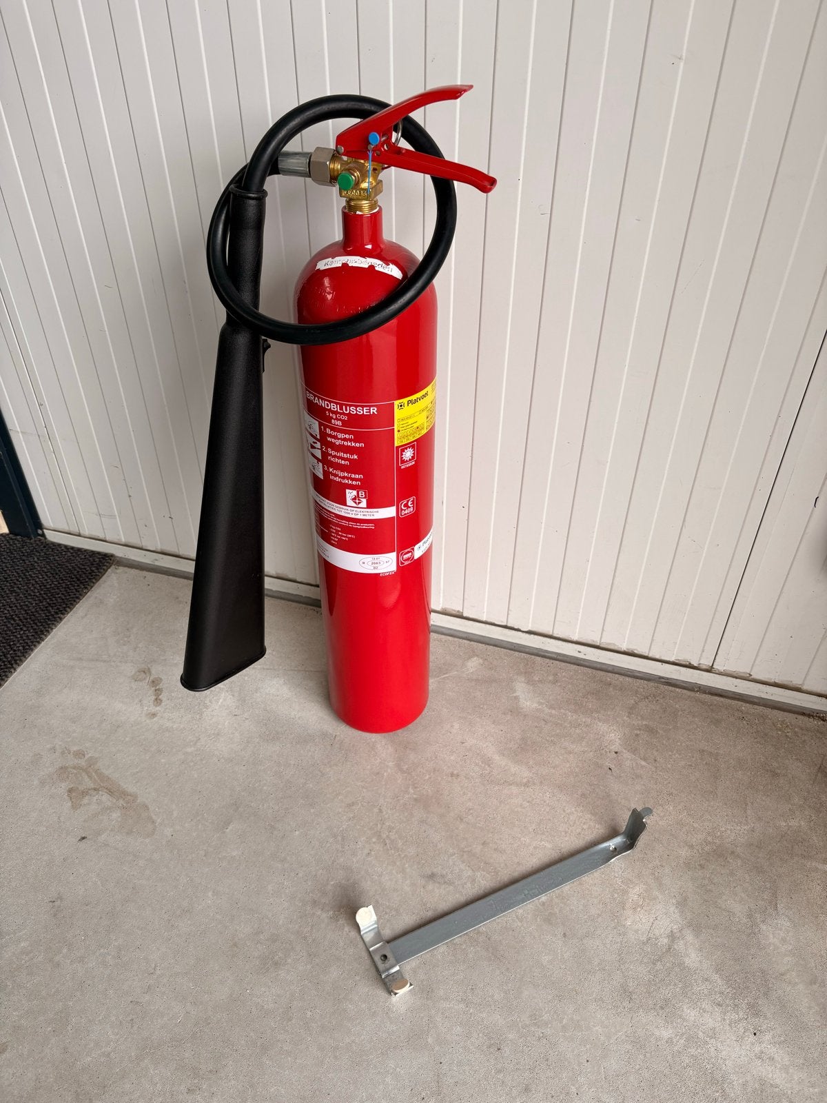 Brandblusser CO2 5kg - Platvoet, Ophalen, Nieuw, Brandblusser