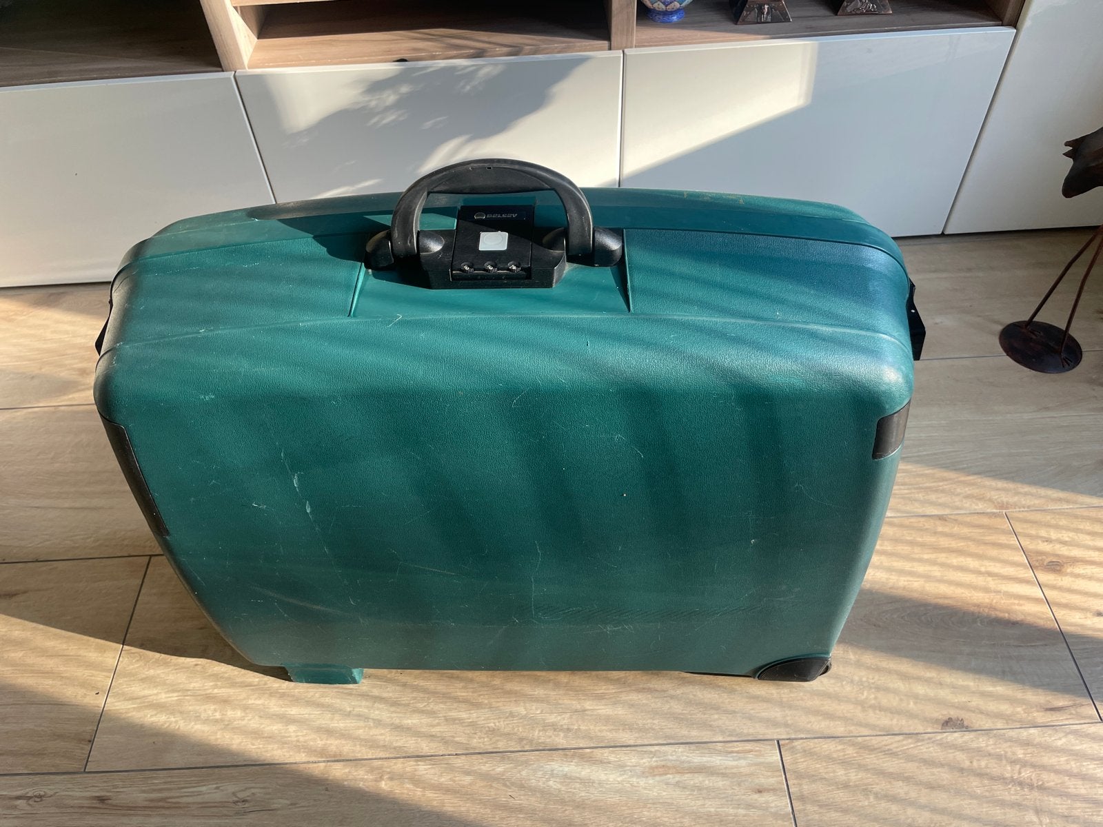 Delsey Koffer - Groen, met wieltjes en cijferslot, Ophalen, 30 cm of meer, Gebruikt, 60 tot 80 cm