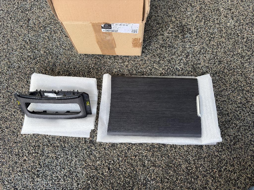 Originele Mercedes sierlijst middenconsole EQE/EQS - nieuw!, Ophalen of Verzenden, Nieuw, Mercedes-Benz