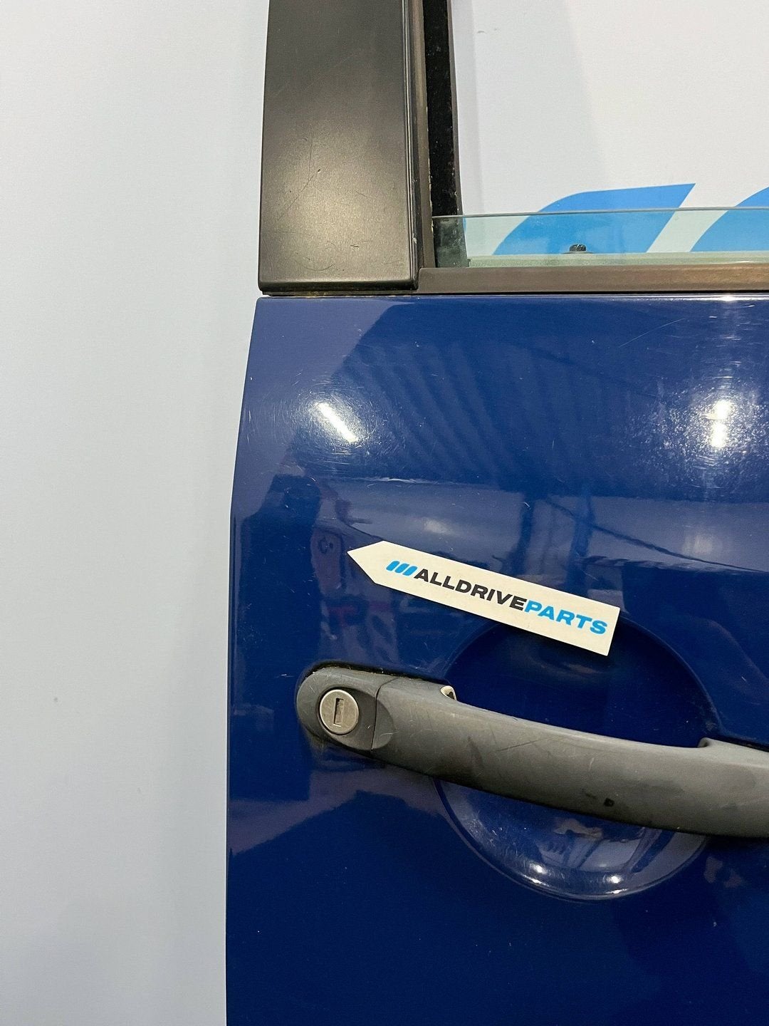 Volkswagen Caddy rechter Voorportier blauw LA5C 2K0831056B, Auto-onderdelen, Gebruikt, -, Deur, -