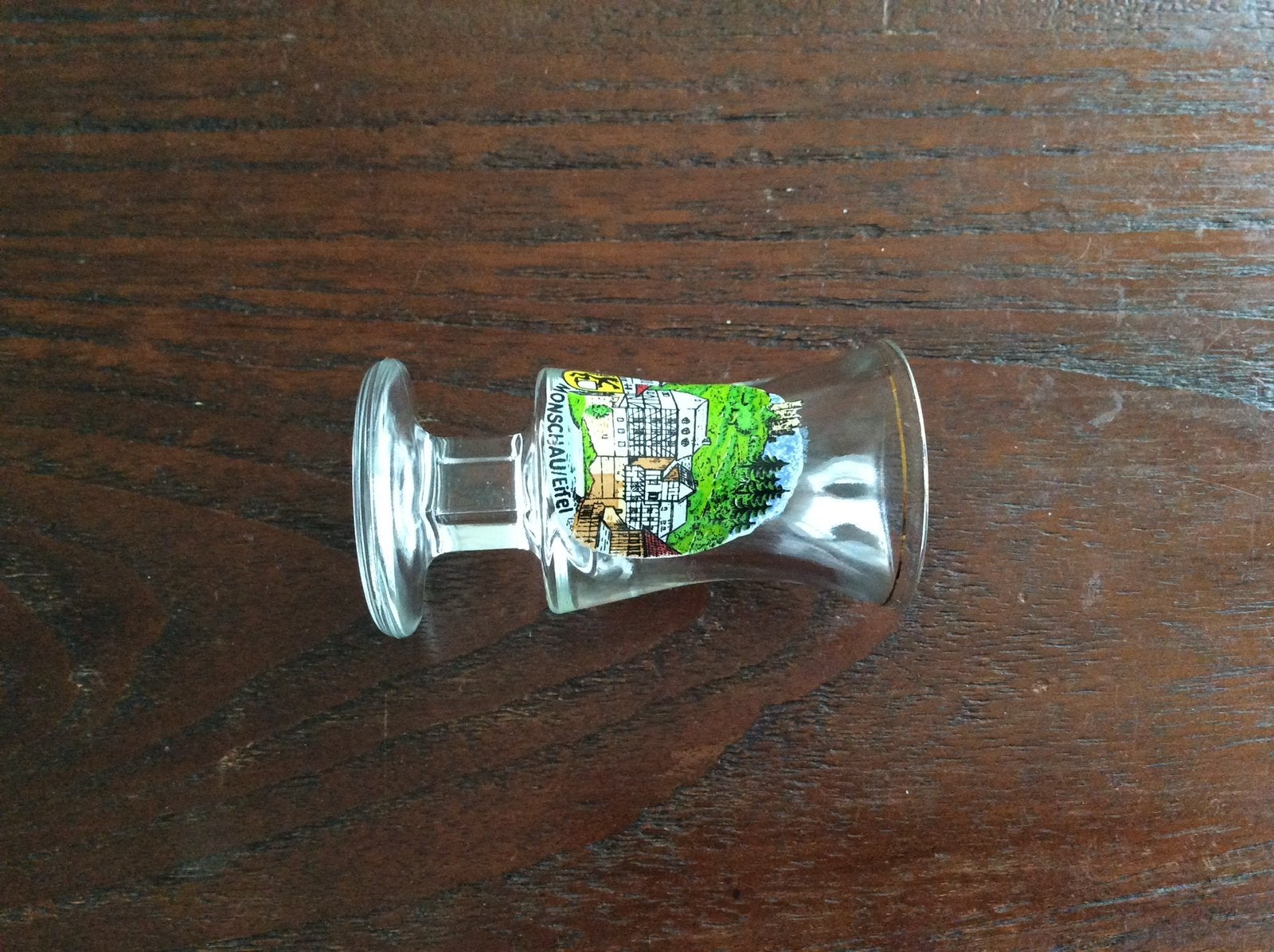 Monchou Eifel Souvenir Borrelglaasje, Ophalen of Verzenden, Zo goed als nieuw, Borrel- of Shotglas