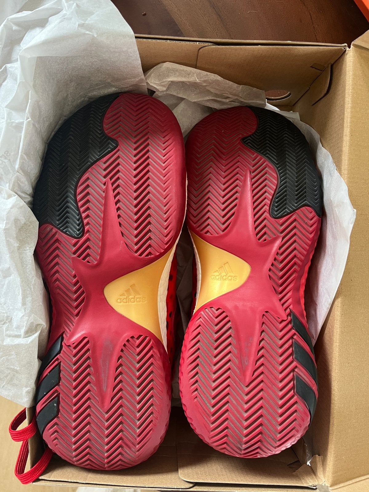 Adidas Harden Vol. 6 Sportschoenen - Rood/Zwart, Ophalen of Verzenden, Gedragen, Sneakers of Gympen