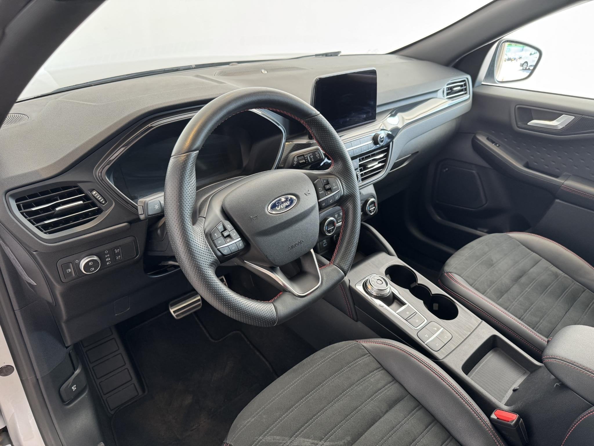 Ford Kuga 2.5 PHEV E-CVT 225pk ST-Line Trekhaak, Panodak, Auto's, 14 kWh, Gebruikt, 4 cilinders, Automatische klimaatregeling