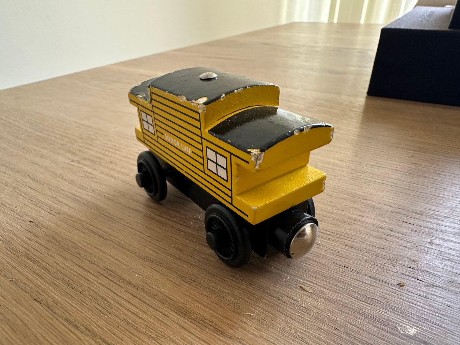 Sodor line caboose, Houten trein van thomas de trein, Kinderen en Baby's, Ophalen of Verzenden, Zo goed als nieuw