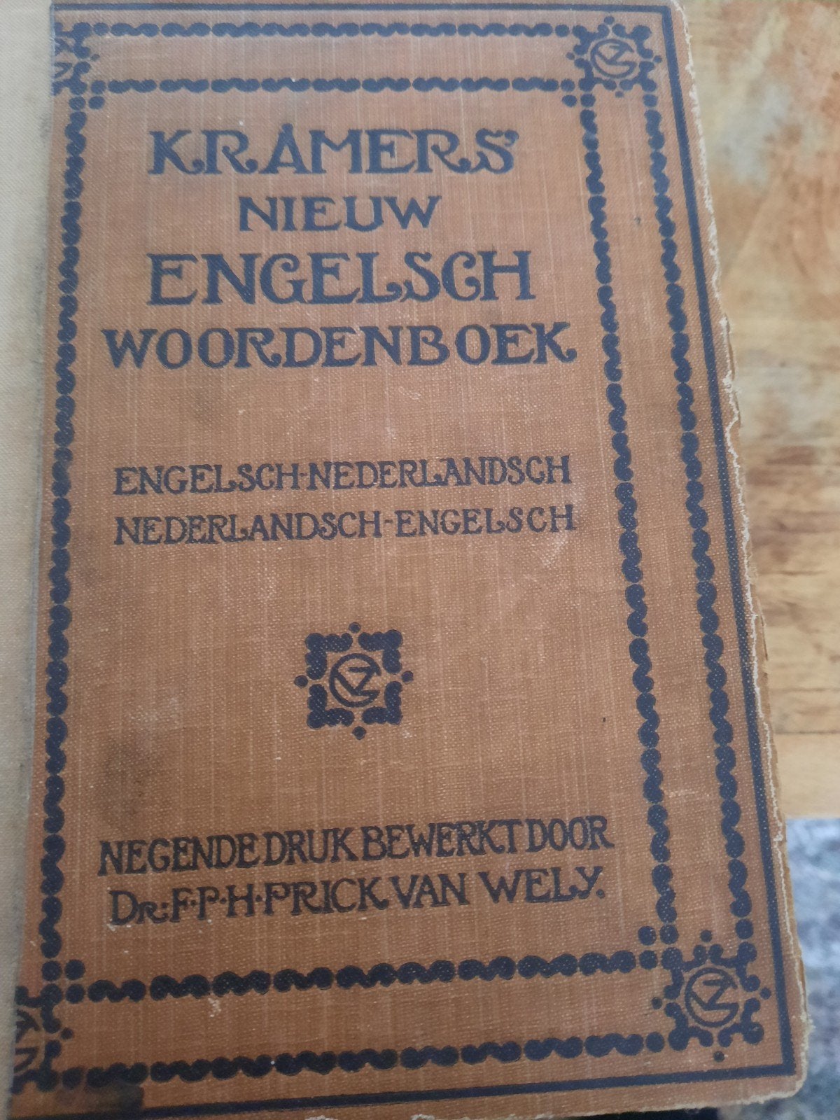 Kramers' Nieuw Engelsch Woordenboek - 9e Druk (1921), Gelezen, Dr. F.P.H. Prick van Wely, Ophalen of Verzenden, Kramers