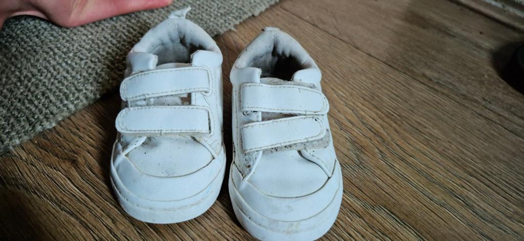 H&M Witte babyschoentjes maat 20/21, Kinderen en Baby's, Babykleding | Schoentjes en Sokjes, Jongetje of Meisje, H&M, Ophalen of Verzenden