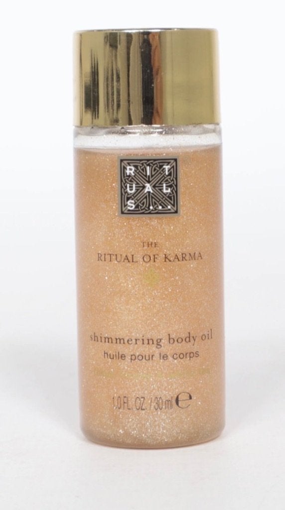 THE RITUAL OF KARMA Shimmering body oil 30 ml NIEUW €4,95, Ophalen of Verzenden, Nieuw, Bodylotion, Crème of Olie