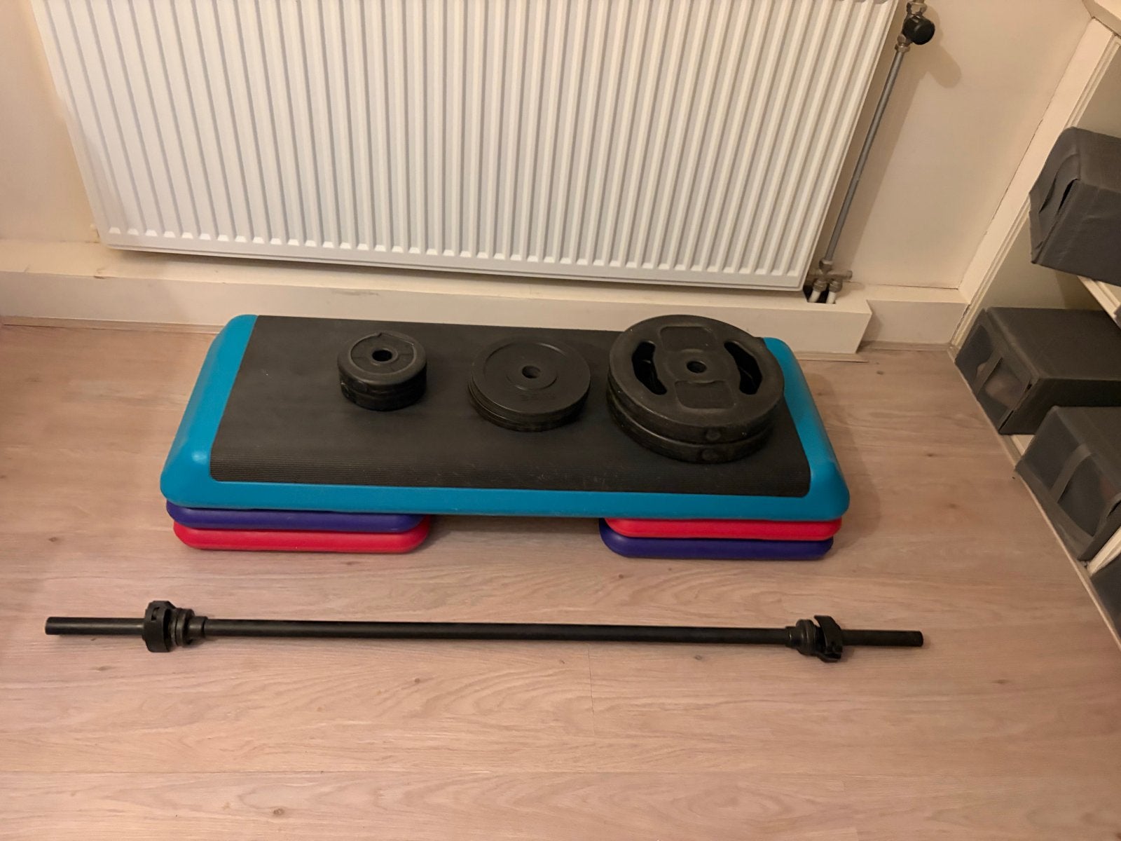 Stepbank en Bodypump Set (gebruikt), Sport en Fitness, Ophalen, Gebruikt, Armen, Stepbank