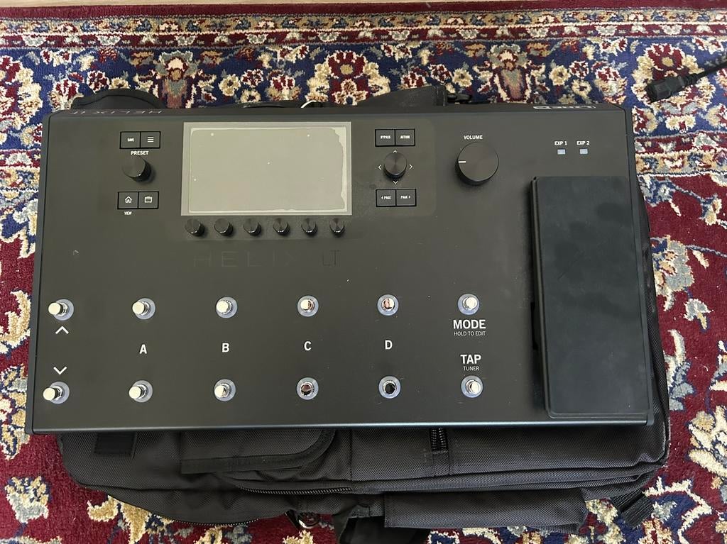 Line 6 Helix LT + originele Helix Backpack en extra IR’s, Muziek en Instrumenten, Effecten, Ophalen of Verzenden, Zo goed als nieuw