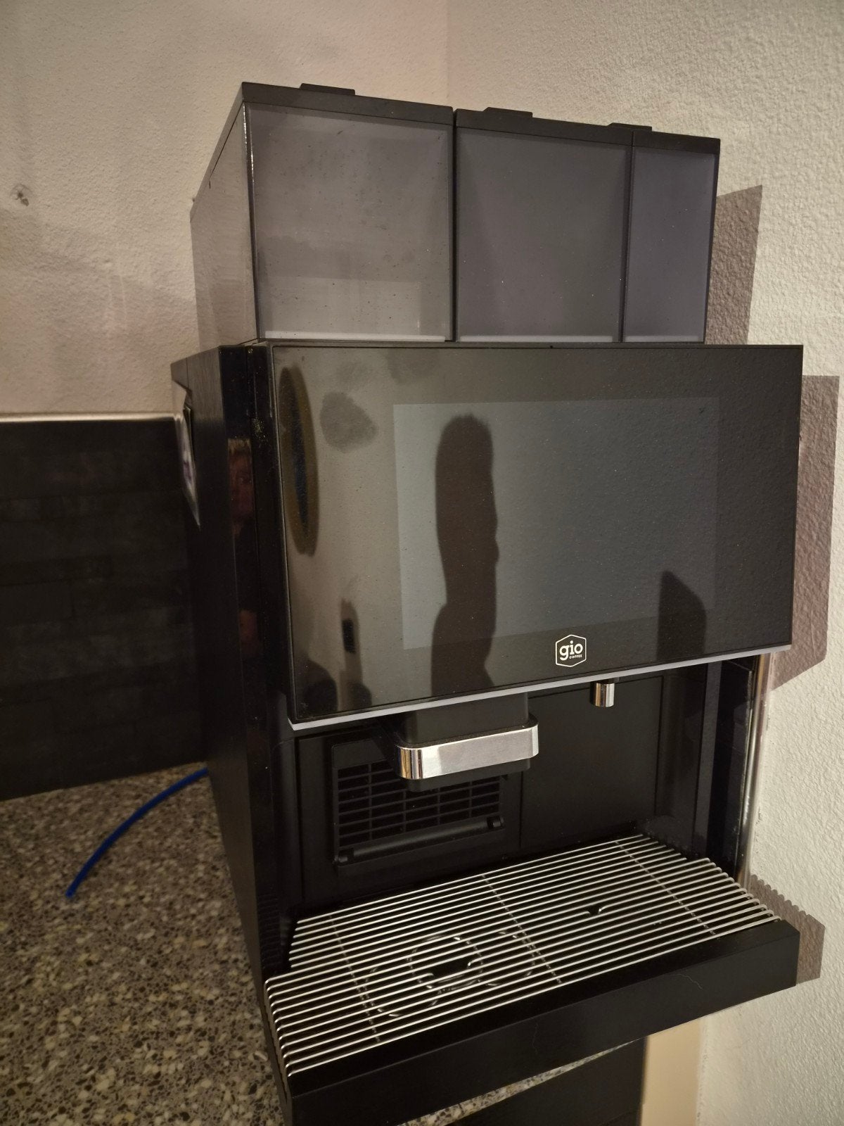 Gio Coffee Koffiemachine - Zo goed als nieuw, Witgoed en Apparatuur, Koffiezetapparaten, 10 kopjes of meer, Koffiemachine, Zo goed als nieuw