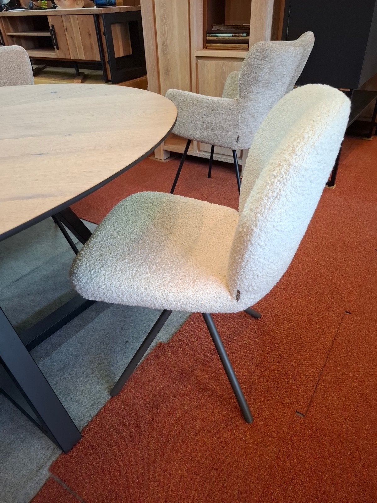 6 Nieuwe Stoelen, Draaibaar, kleur Ivoor, Jaxon van Xooon