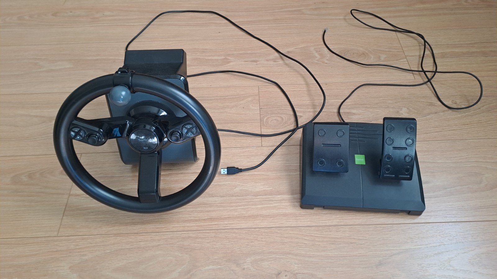 Logitech Saitek Farm Sim Bundle - Stuur en Pedalen, Racestuur, Gebruikt, Ophalen of Verzenden, PC