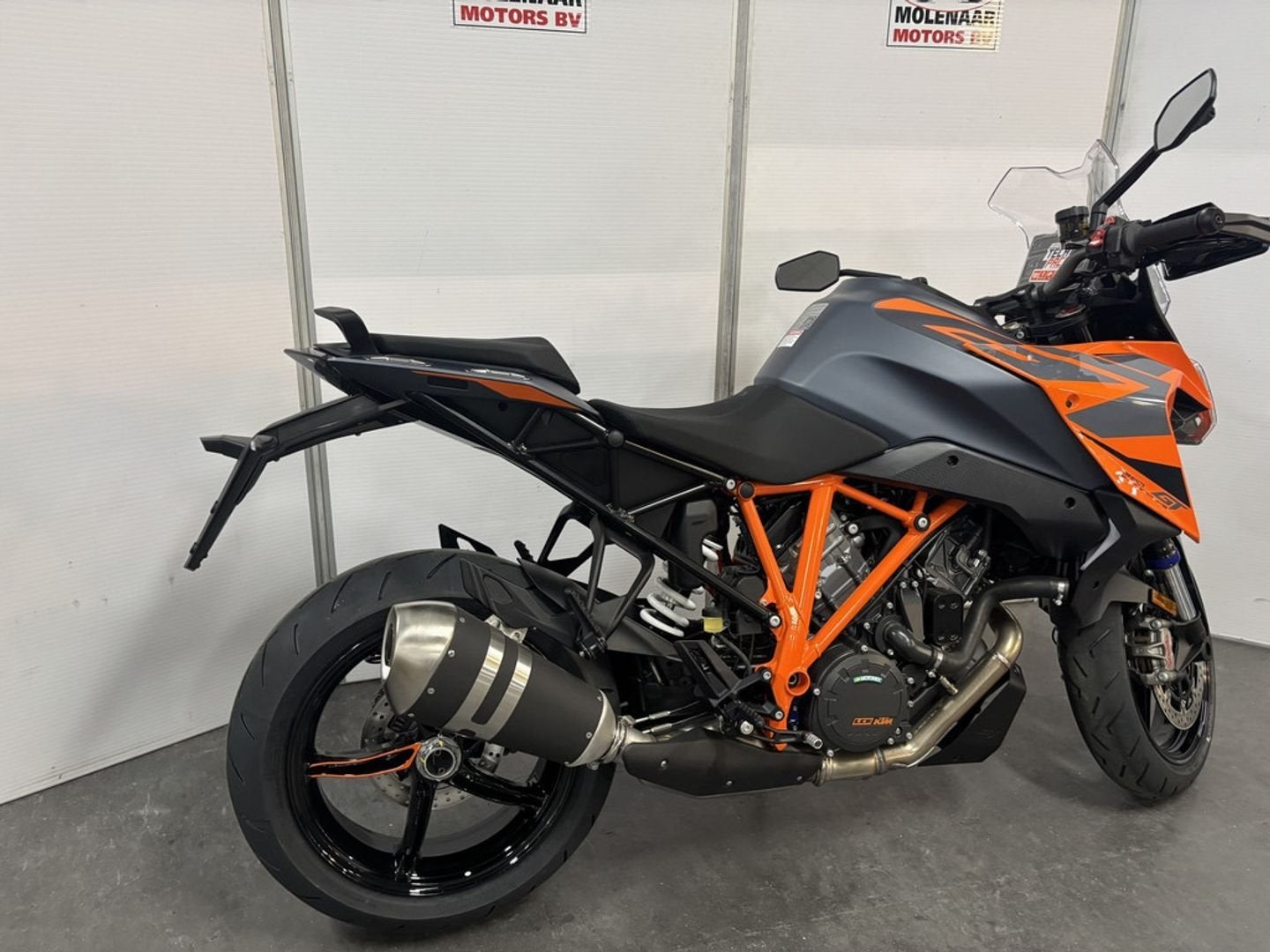 KTM 1290 Super Duke GT (bj 2025), Motoren, 2 cilinders, KTM, Bedrijf, Meer dan 35 kW
