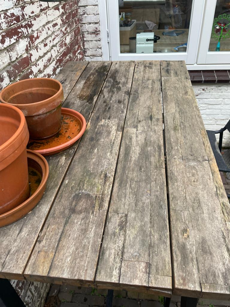 Houten bartafel met metalen onderstel en 2 barkrukken, Ophalen, Gebruikt, 100 tot 150 cm, Tot twee personen