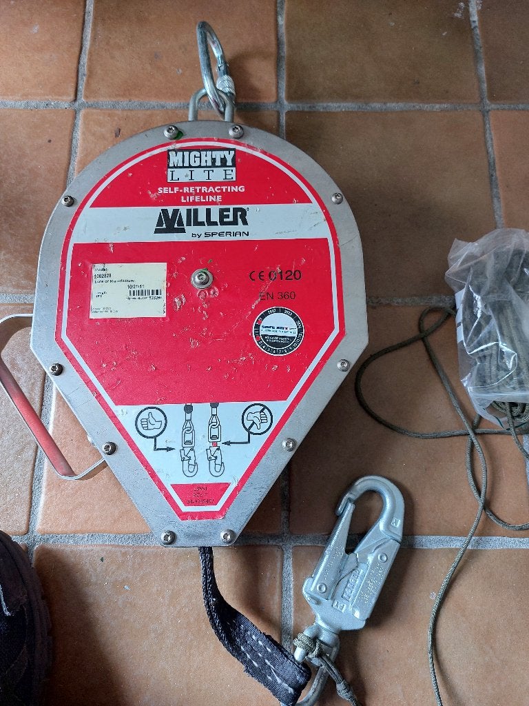 1 beveiligheids takel  zwaar miller, Doe-het-zelf en Verbouw, Gereedschap | Handgereedschap, Ophalen of Verzenden, Zo goed als nieuw