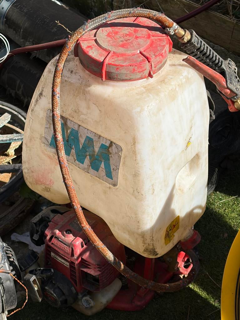 Honda sproeier met tank, Ophalen of Verzenden, Gebruikt, Overige typen