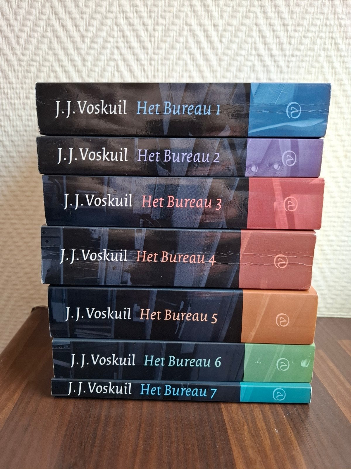 Complete serie Het Bureau van J.J. Voskuil boeken, Boeken, Ophalen of Verzenden, Gelezen
