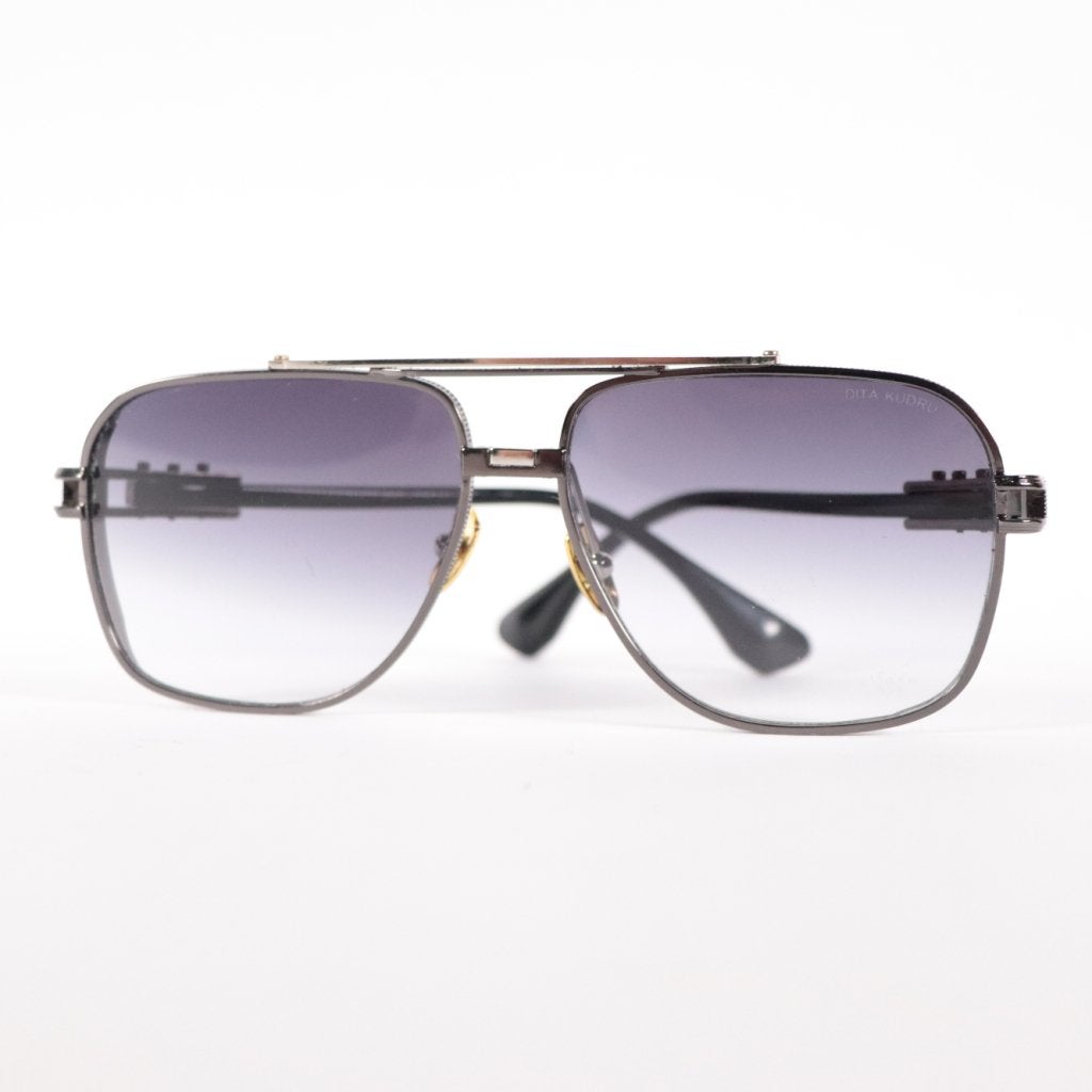 Dita DTS 436 Heren Zonnenbril - Nette staat, Dita, Gebruikt, Support@dita.com, 9191 Irvine Center Drive, Suite 300
Irvine, CA 92618
USA