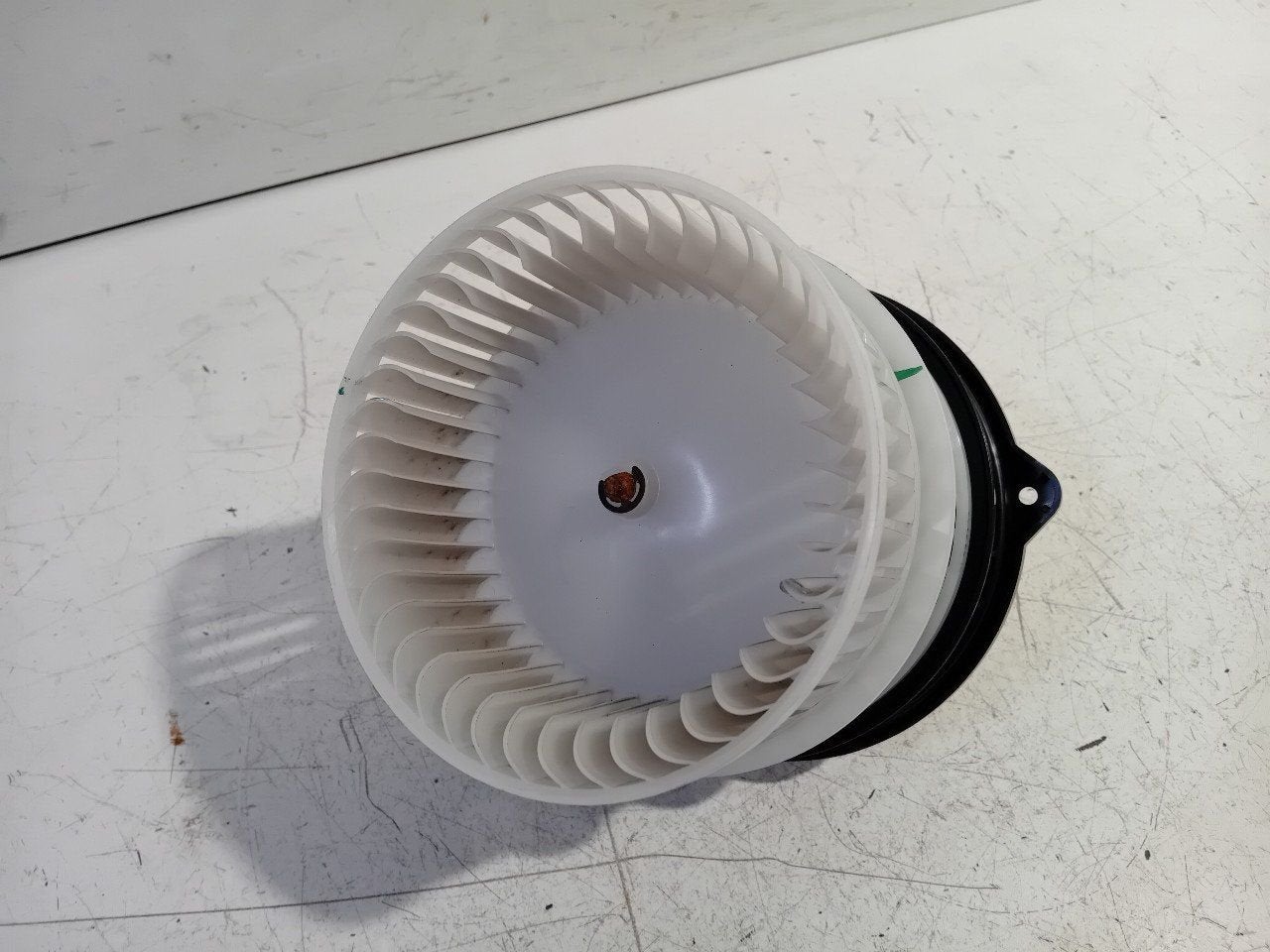 Kachel ventilator motor Kia Sportage, Onderdelen@venauto.nl, Van der Ven Autorecycling B.V., Ettenseweg 76, 4706 PB Roosendaal, The Netherlands