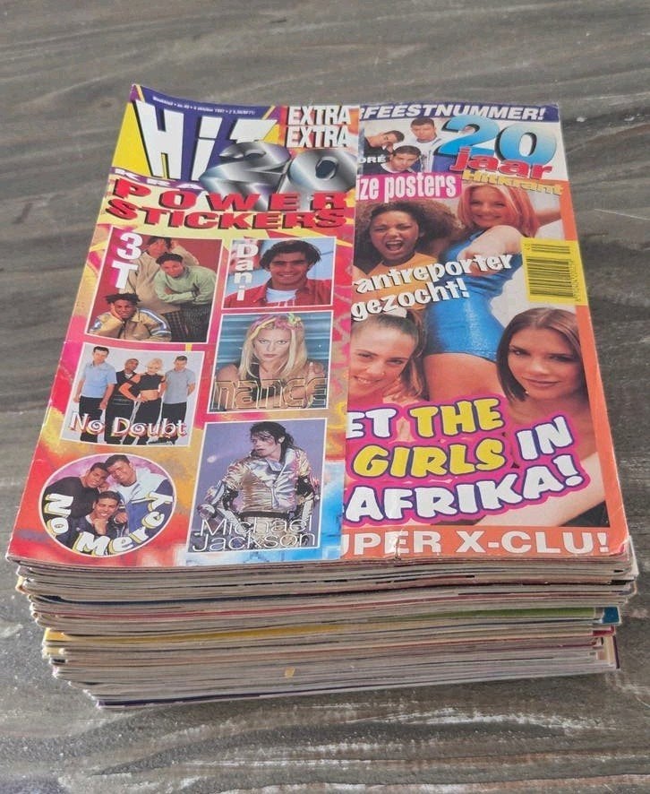 34 Complete Hitkranten uit de jaren '80 en '90 met posters!, Ophalen of Verzenden, Gelezen