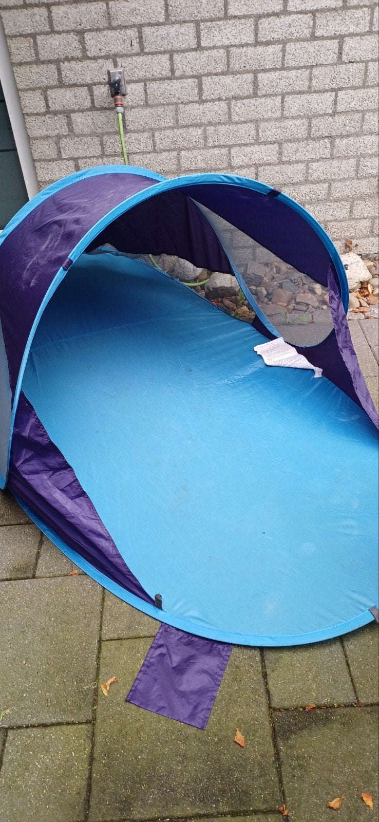 smijt- en speeltentje, Ophalen, Gebruikt