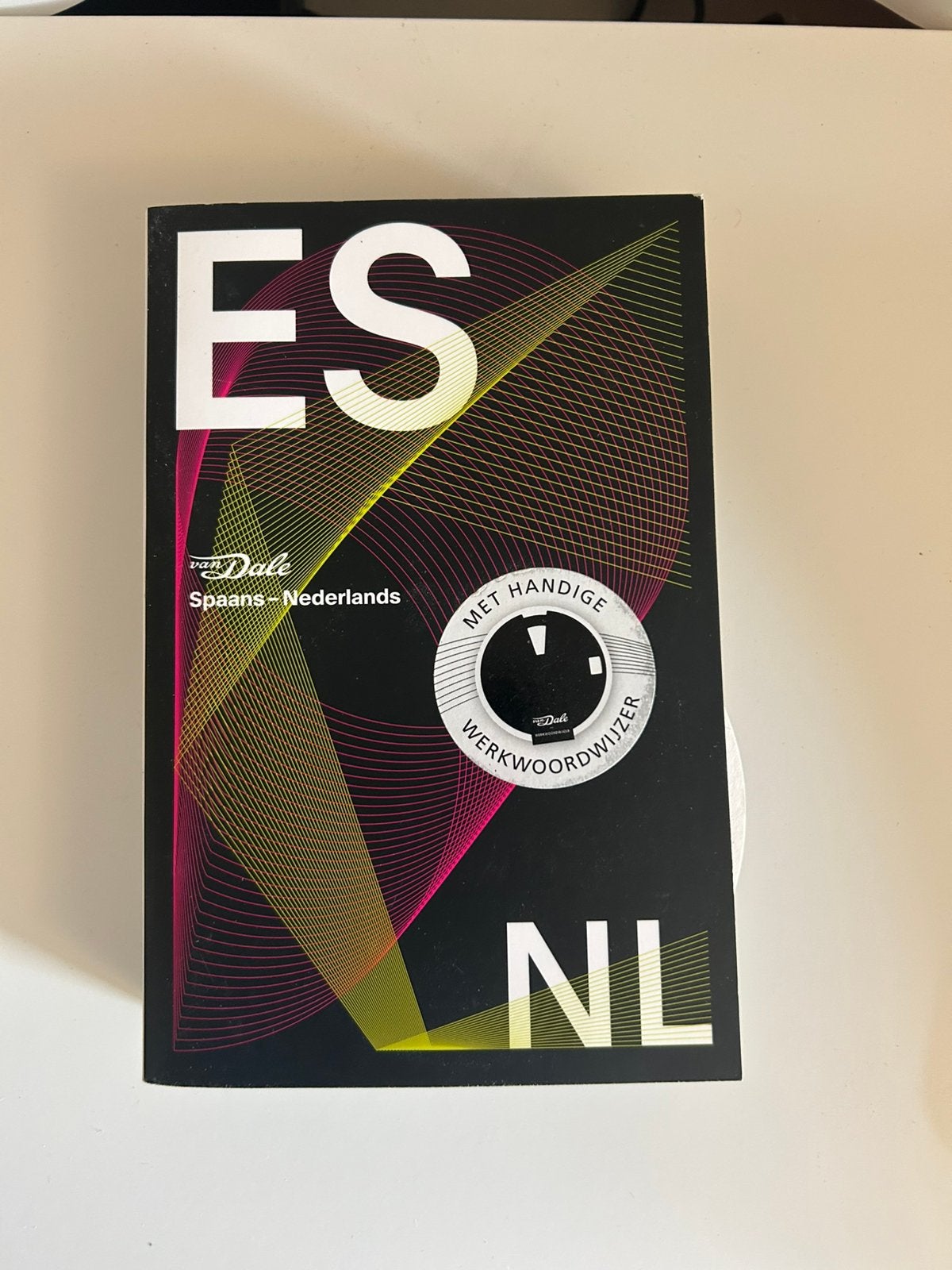 Spaans-Nederlands woordenboek, Ophalen of Verzenden, Zo goed als nieuw, Van Dale, Spaans