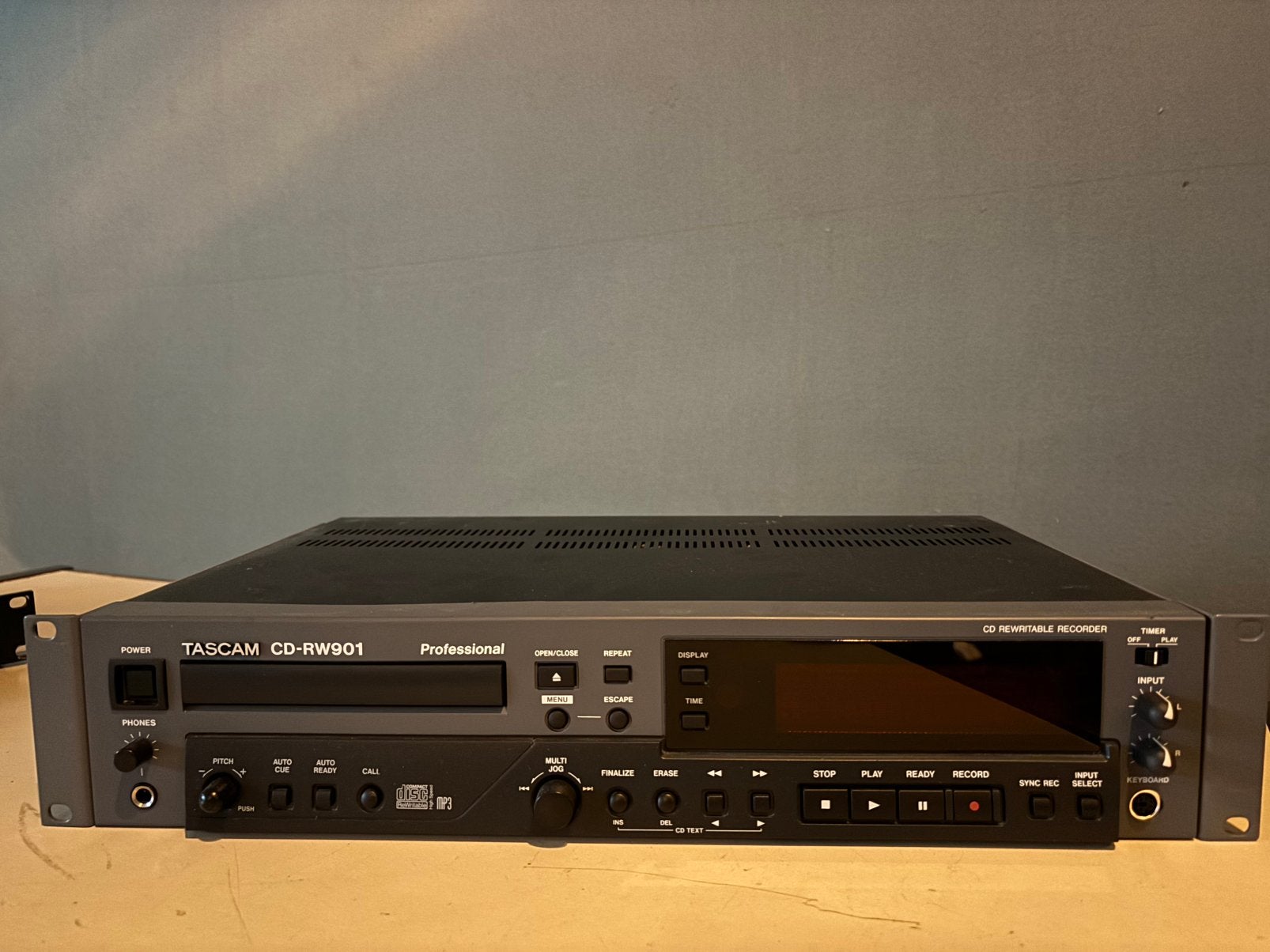 Tascam cd-RW901 defect, Ophalen, Zo goed als nieuw, Audio