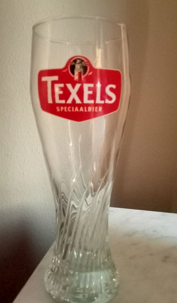 2 TEXELS SKUUMKOPPE BIERGLAZEN 0,3 L, Ophalen of Verzenden, Zo goed als nieuw, Glas of Glazen, Overige merken