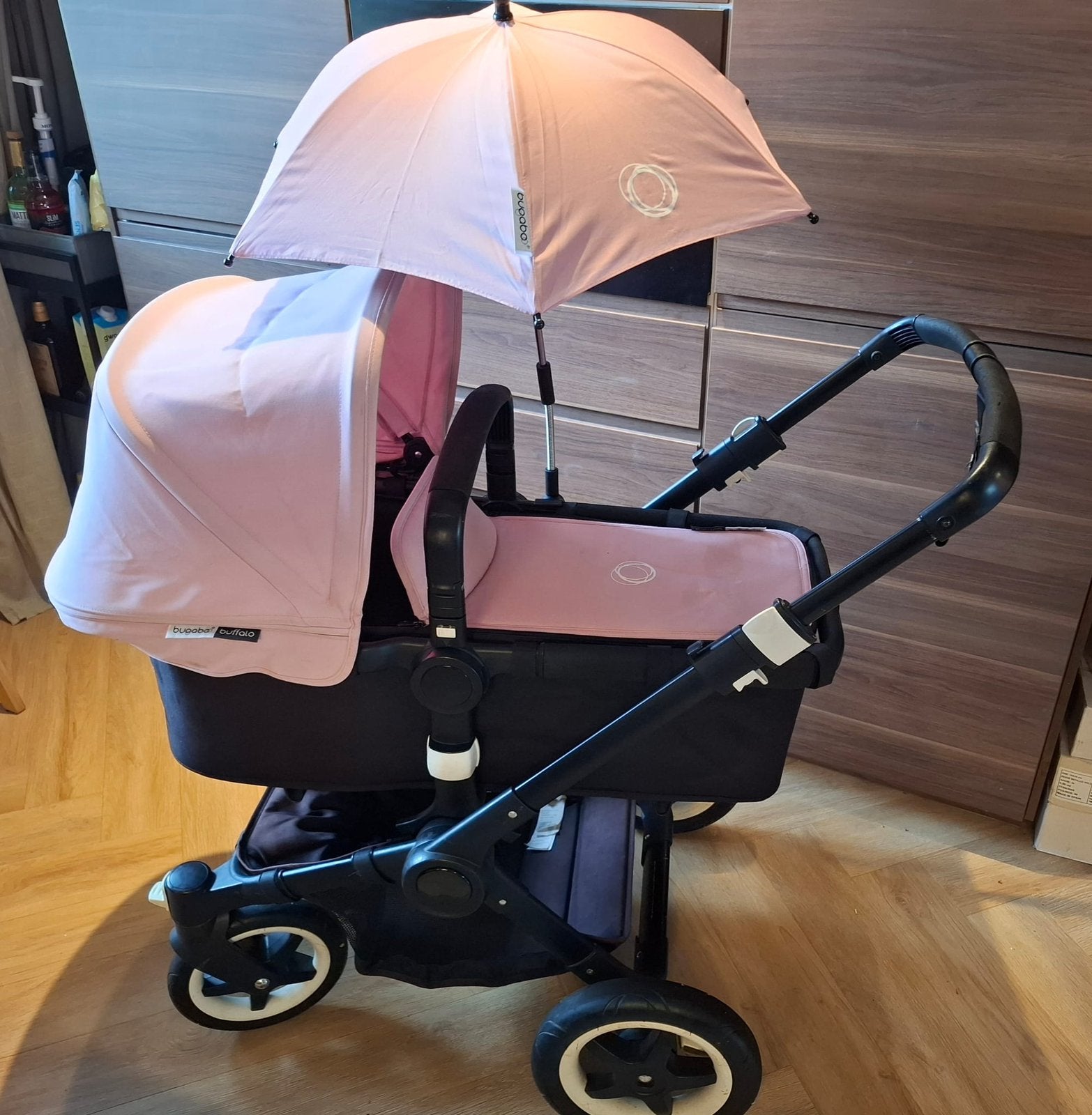 Zacht roze Bugaboo Buffalo met veel accessoires!, Kinderen en Baby's, Kinderwagens en Combinaties, Ophalen, Gebruikt, Bugaboo