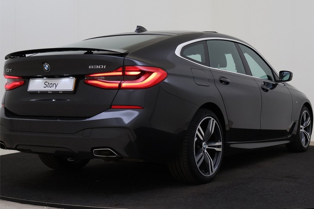 BMW 6 Serie Gran Turismo 630i High Executive M Sport Automaa, Auto's, BMW, 4 cilinders, Bedrijf, 1695 kg, Zilver of Grijs