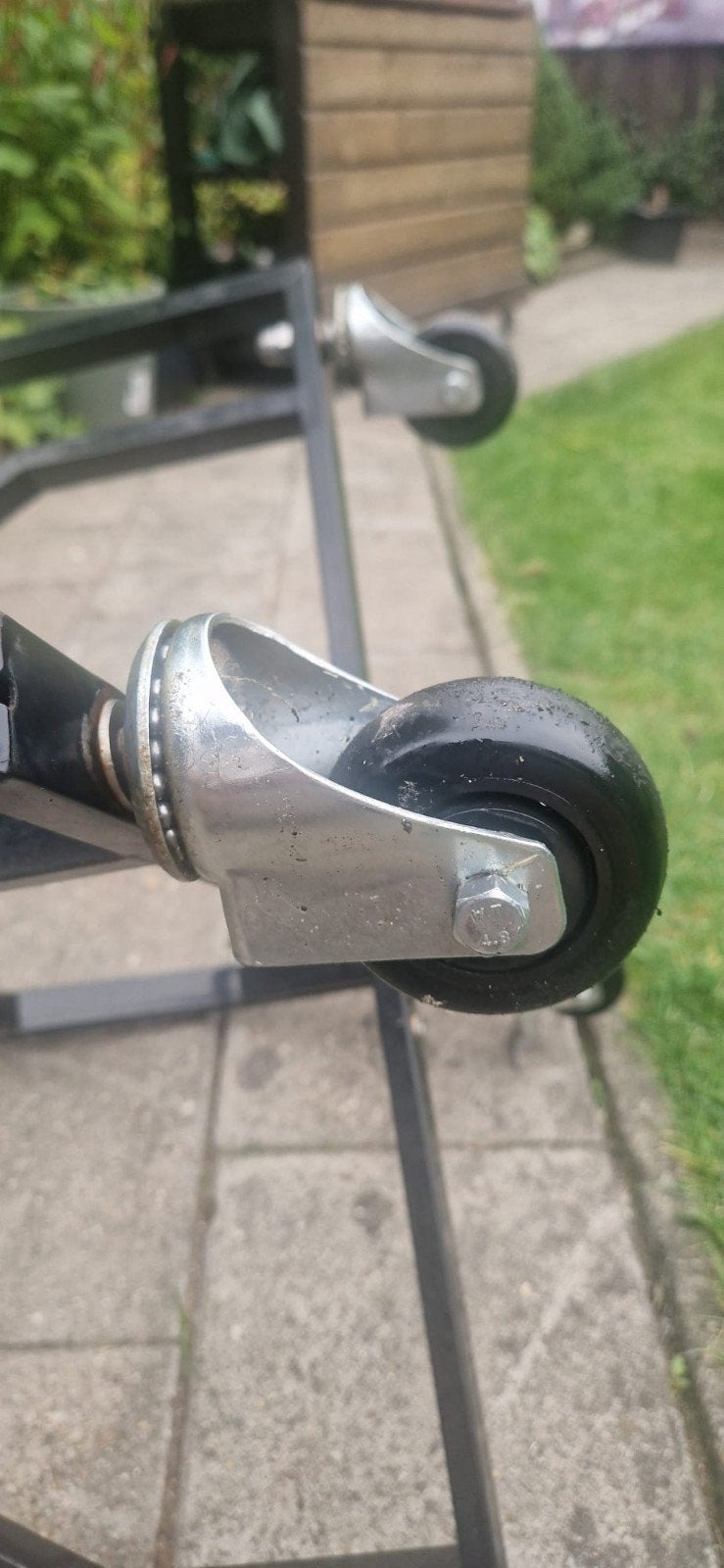 Onderstel Grill Guru Large, Ophalen