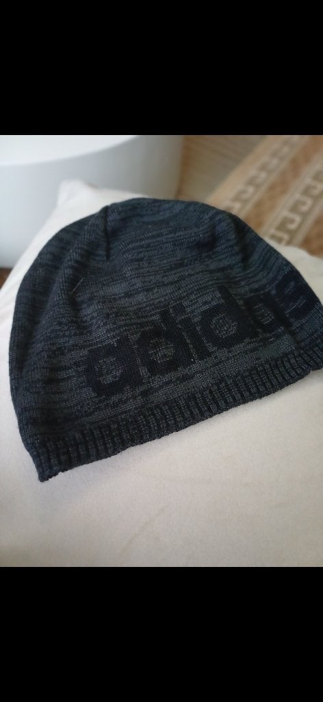 Muts, Overige maten, Ophalen of Verzenden, Zo goed als nieuw, Adidas