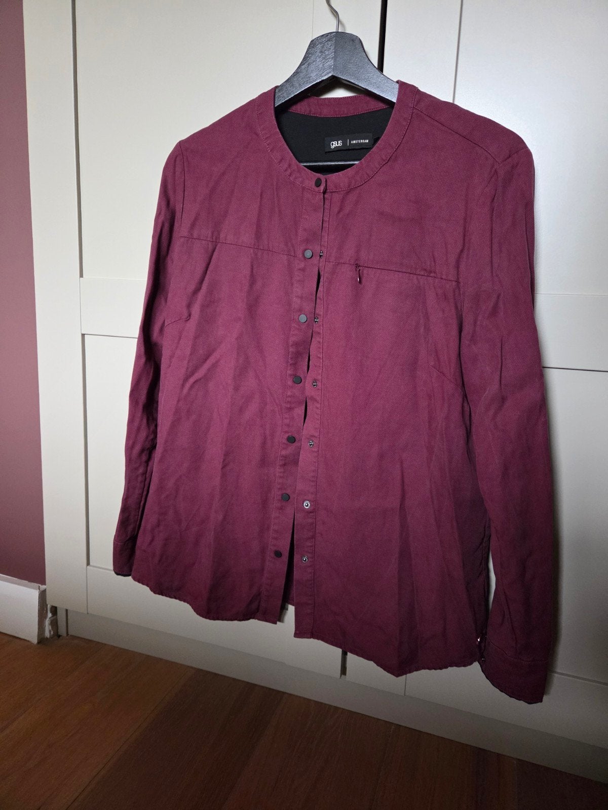 Gsus Amsterdam bordeauxrode blouse maat L, Gsus Amsterdam, Maat 42/44 (L), Ophalen of Verzenden, Zo goed als nieuw