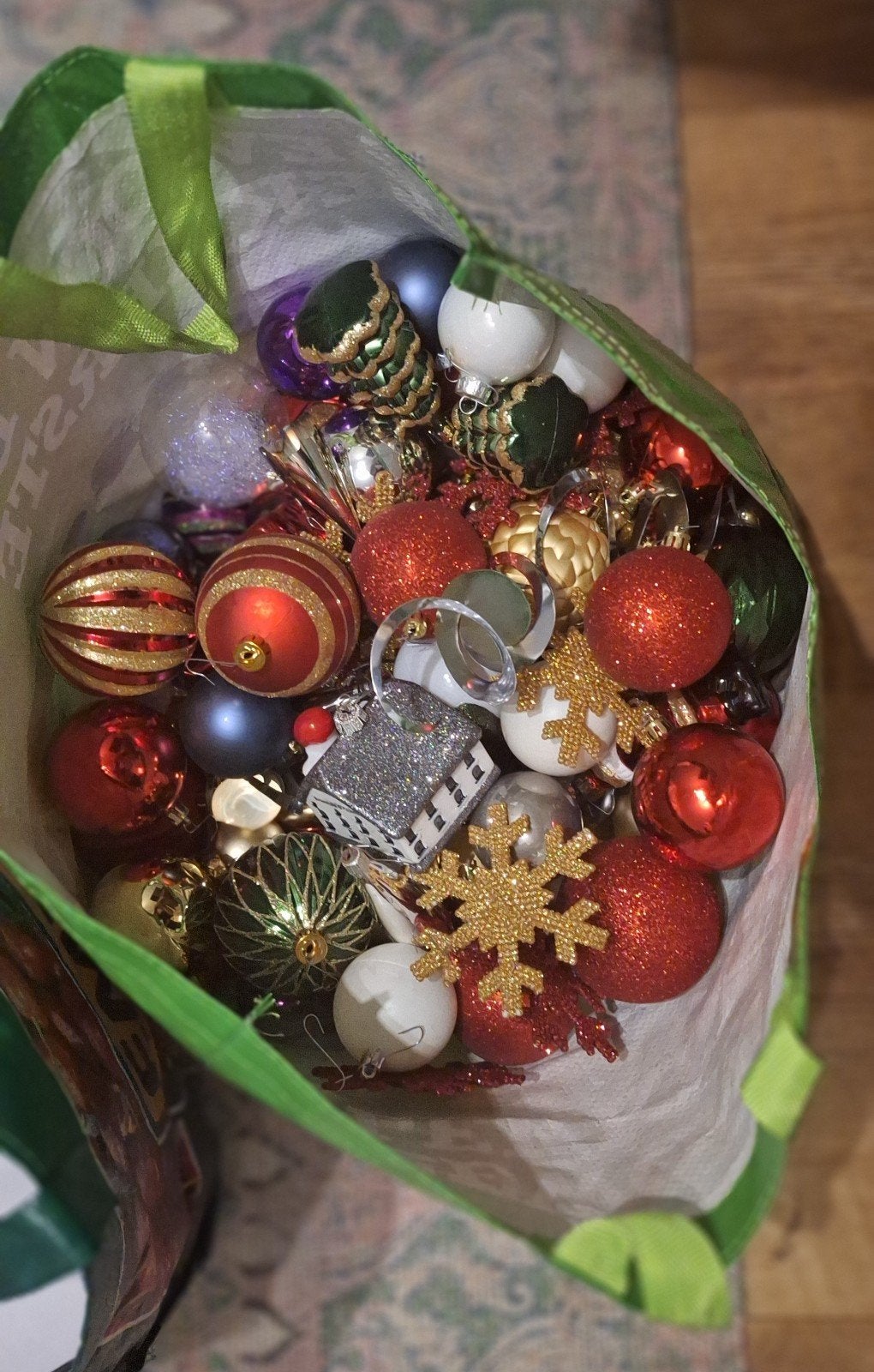 kerstballen en piek, Diversen, Ophalen