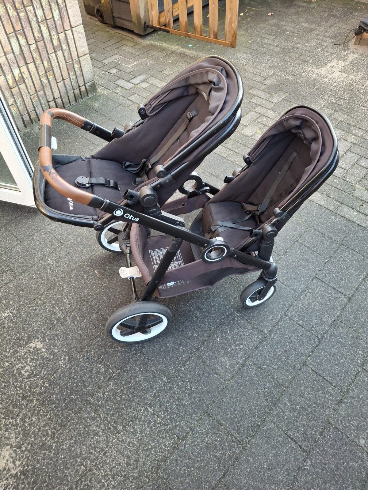 Duo kinderwagen Qtus, Gebruikt, Verstelbare duwstang, Combiwagen, Ophalen
