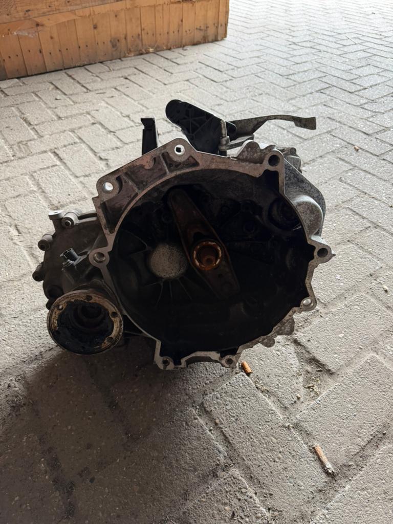 Versnellingsbak volkswagen polo 6r 02T, Auto-onderdelen, Transmissie en Toebehoren, Ophalen, Volkswagen
