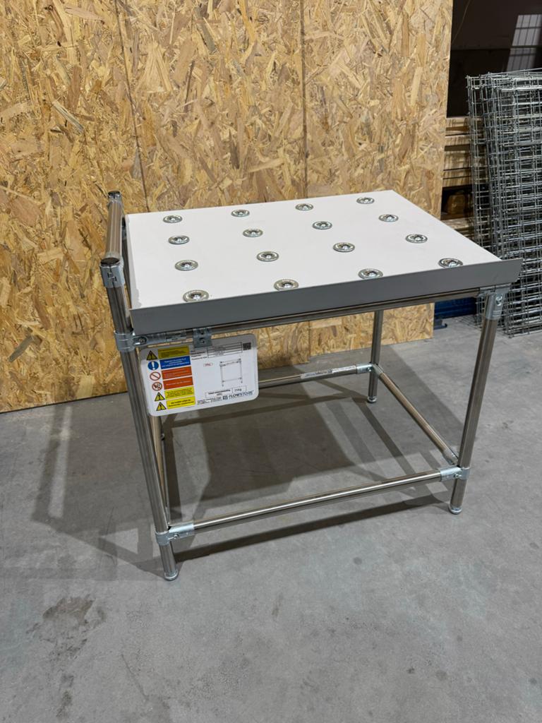 9x Flowstore Tafel - Compacte en stevige werktafel, Ophalen, Zo goed als nieuw