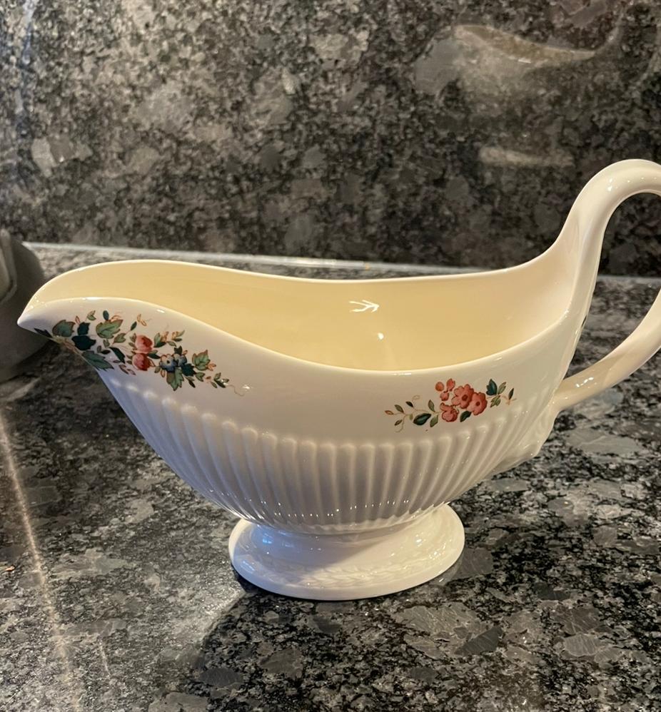 Nieuwe Wedgwood Conway Sauskom, Antiek en Kunst, Ophalen of Verzenden