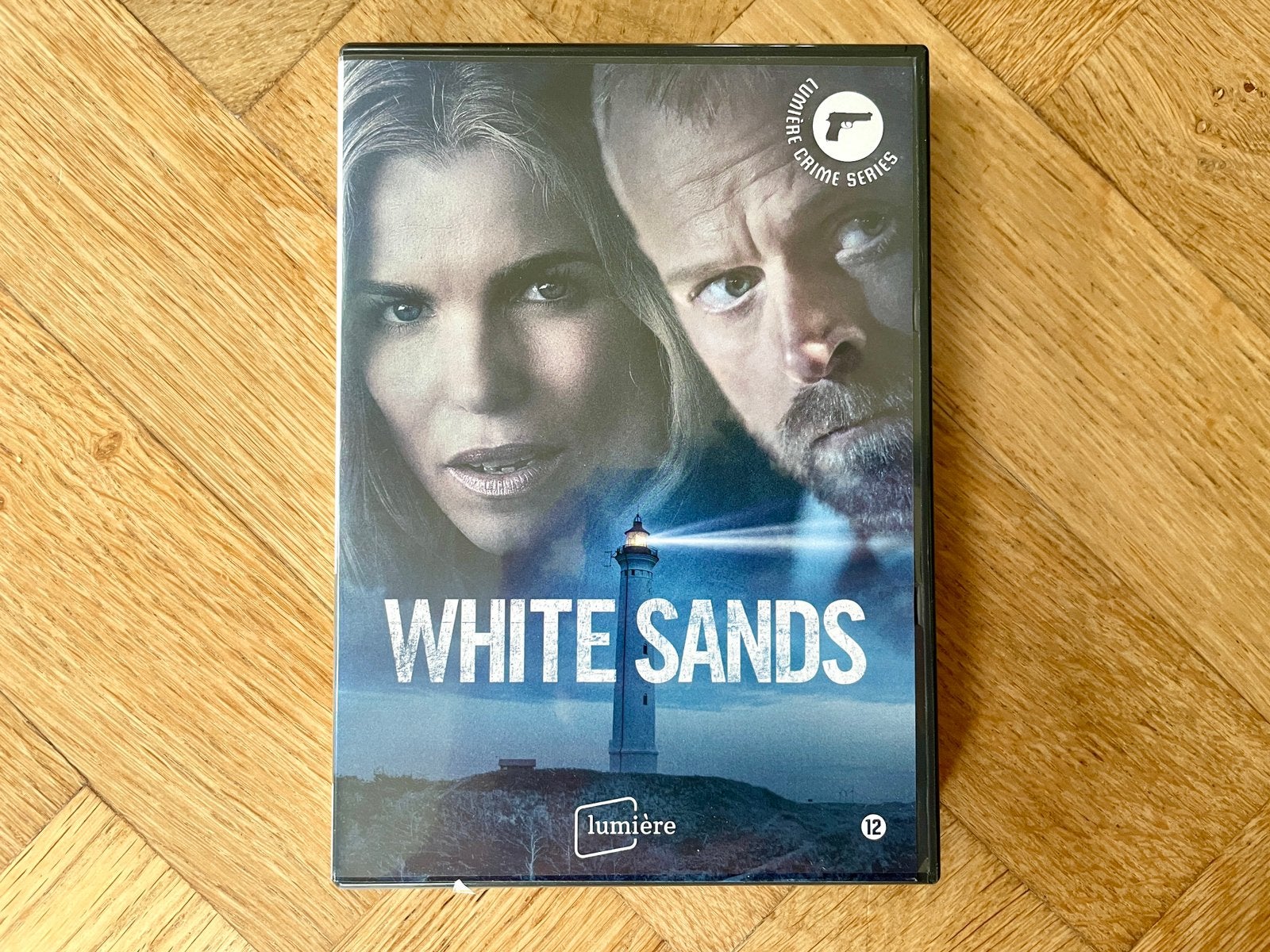 White Sands Serie op Lumiere DVD (krasvrij, met NL), Nederlands, Ophalen of Verzenden, Zo goed als nieuw, Vanaf 12 jaar